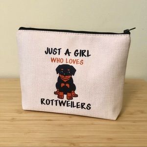 🆕 NWT Makeup/Stationery Bag Dog/Rottweiler